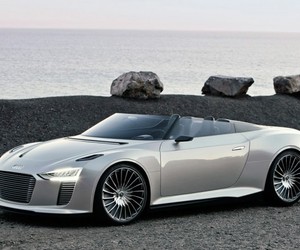 2014-audi-e-tron-spyder-m