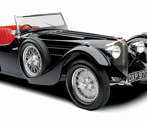 21-ultimate-gifts-bugatti-bookends-m