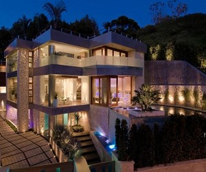 3 Story Contemporary Residence in Los Angeles by Ben Bacal