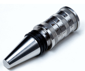 A-date-with-wine-winestopper-m