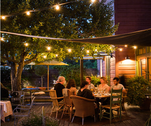 A-modern-roadhouse-m