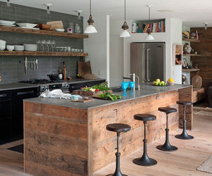 A-modern-rustic-beach-house-in-the-hamptons-m
