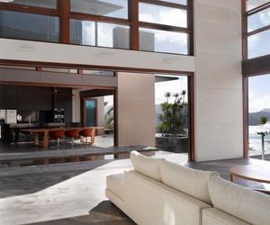 A timeless and elegant design for Hamilton Island home