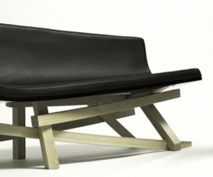 Adna-chaise-m