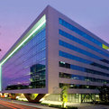Aecom-office-building-in-california-s