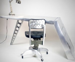 Airfoil-aluminum-desk-by-ramonametal-m