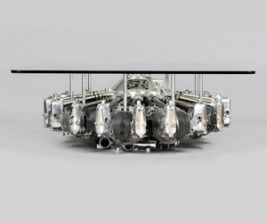 Airplane-engine-table-m