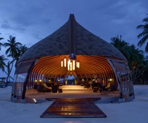 Alila-villas-hadahaa-by-scda-architects-m