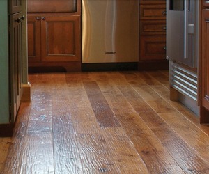 Amish-hand-scraped-flooring-m