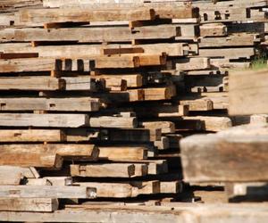 Antique-hand-hewn-by-montana-reclaimed-lumber-co-2-m