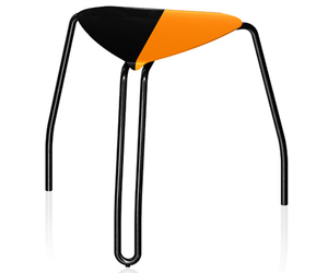 Apis-stool-by-alessandro-loschiavo-m