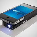 Apple-iphone-4-pocket-projector-s