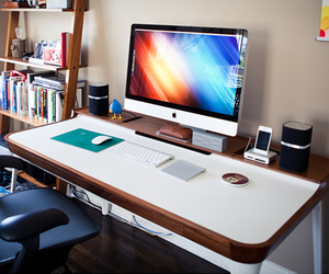 Aria-desk-by-herman-miller-m