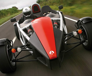 Ariel-atom-m