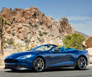 Aston-martin-vanquish-volante-m
