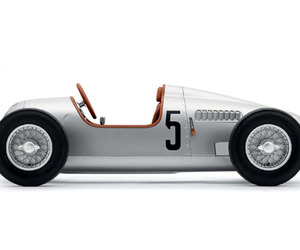 Auto-union-12-scale-pedal-car-m