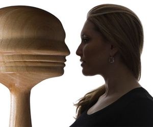 Baby-rattles-in-parent-profile-m