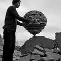 Balanced-rock-sculptures-held-up-by-gravity-alone-s