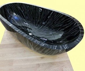 Bathtub by Sasso