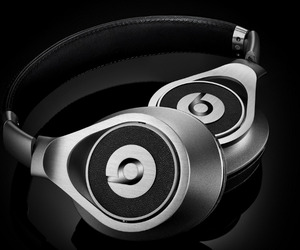 Beats-executive-headphones-m