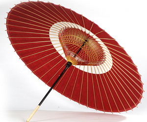 Beautiful-japanese-paper-umbrellas-m