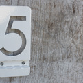 Bent-metal-house-numbers-s