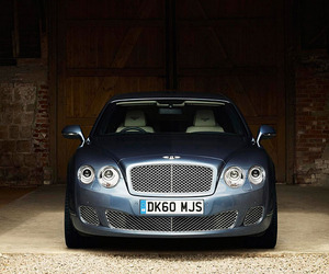 Bentleys-2012-flying-spur-series-51-2-m