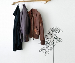 Berry-black-wall-sticker-m