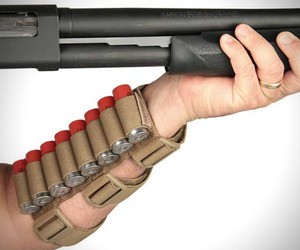 Blackhawk-pro-shooter-forearm-sleeve-m