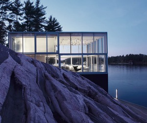 Boathouse-photographers-studio-by-gh3-architecture-m