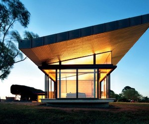 Brent-knoll-residence-by-march-studio-m