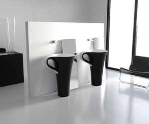 Bringing-creativity-into-the-bathroom-m