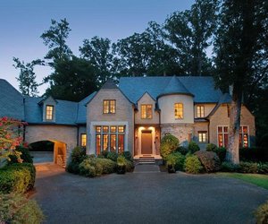 Buckhead Residence is Stylishly Appealing