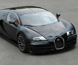 Bugatti-veyron-super-sport-sang-noir-m