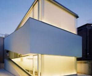 C 1 House