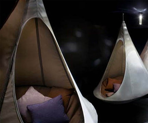 Cacoon-hammock-tent-m