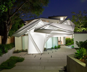 California-contemporary-by-rozalynn-woods-interior-design-m