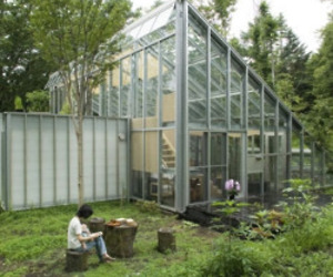 Camouflaged House by Hiroshi Iguchi