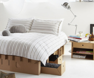 Cardboard-bedroom-m