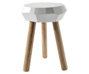 Carpenter-stool-by-jethro-macey-m