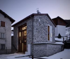 Casa Up by Es Arch – Enrico Scaramellini Architetto