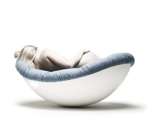 Cave-chair-by-confused-direction-m