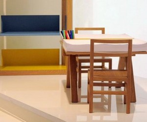 Children-picture-table-by-domodinamica-m