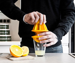 Citrange-citrus-squeezer-by-quentin-de-coster-m