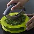 Compact-herb-chopper-s