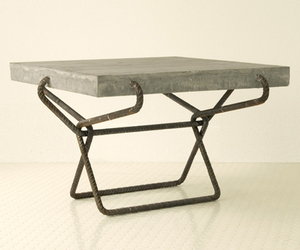 Concrete-table-m