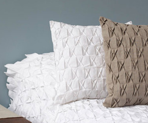 Contemporary-brazilian-bedding-m