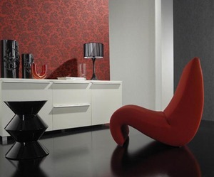 Contemporer-interior-design-with-modern-wallpaper-on-walls-m