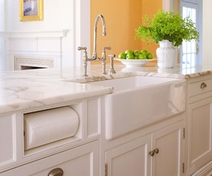 Convenient-kitchen-storage-m