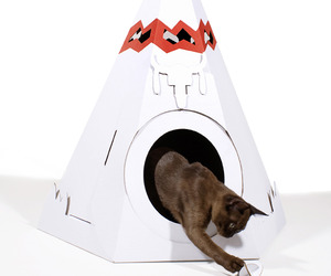 Corrugated-cardboard-teepee-pet-house-m